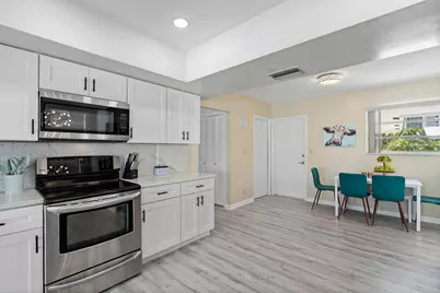 2767 Spanish River Road, Boca Raton, FL 33432 - Photo 22