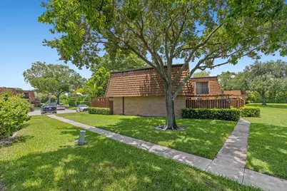 3024 30th Lane #B LOT 147, Greenacres, FL 33463 - Photo 2