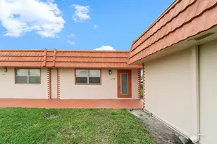 143 Seville E, Delray Beach, FL 33446 - Photo 2