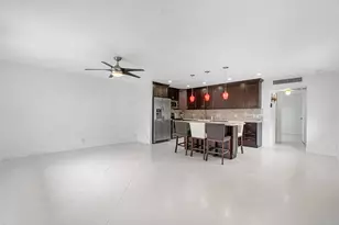 143 Seville E, Delray Beach, FL 33446 - Photo 8