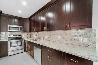 143 Seville E, Delray Beach, FL 33446 - Photo 14