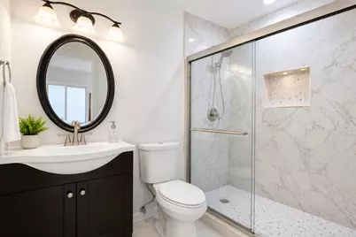 143 Seville E, Delray Beach, FL 33446 - Photo 20