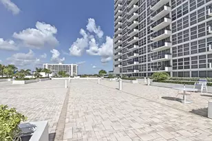 531 N Ocean Blvd, Pompano Beach, FL 33062 - Photo 38