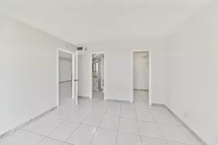 531 N Ocean Blvd, Pompano Beach, FL 33062 - Photo 24