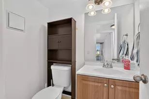 4025 Guildford, Boca Raton, FL 33434 - Photo 8