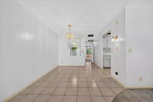 101 SW 132nd Way, Pembroke Pines, FL 33027 - Photo 4