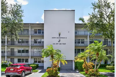 101 SW 132nd Way #215J, Pembroke Pines, FL 33027 - Photo 2