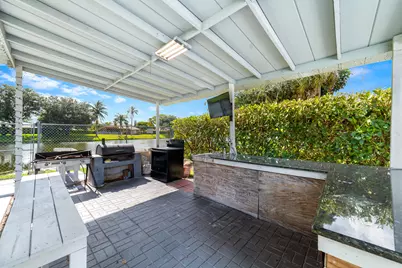 735 Hibiscus Drive, Royal Palm Beach, FL 33411 - Photo 26