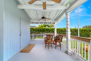 735 Hibiscus Dr, Royal Palm Beach, FL 33411 - Photo 2