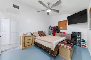 735 Hibiscus Dr, Royal Palm Beach, FL 33411 - Photo 14