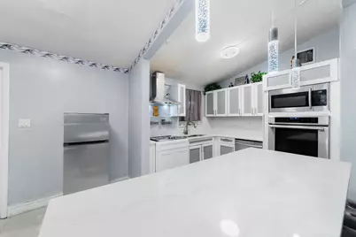 735 Hibiscus Drive, Royal Palm Beach, FL 33411 - Photo 6