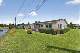 2521 Emory Dr W, West Palm Beach, FL 33415 - Photo 36