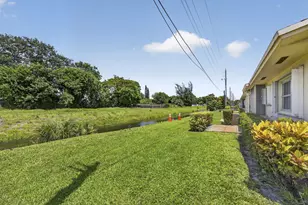 2521 Emory Dr W, West Palm Beach, FL 33415 - Photo 40