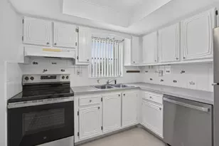 2521 Emory Dr W, West Palm Beach, FL 33415 - Photo 18