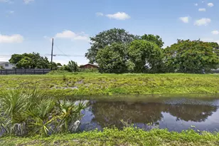 2521 Emory Dr W, West Palm Beach, FL 33415 - Photo 34