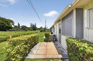 2521 Emory Dr W, West Palm Beach, FL 33415 - Photo 32