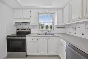 2521 Emory Dr W, West Palm Beach, FL 33415 - Photo 20
