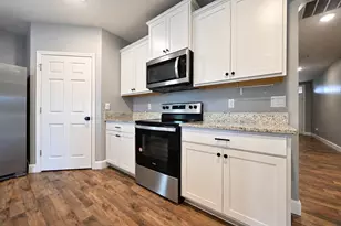 927 Remington Green Dr SE, Palm Bay, FL 32909 - Photo 14