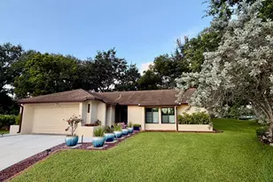 18117 102nd Way S, Boca Raton, FL 33498 - Photo 2