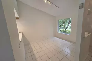 23157 Fountain View Dr, Boca Raton, FL 33433 - Photo 4