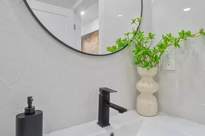 2708 NE 1st Avenue, Wilton Manors, FL 33334 - Photo 42
