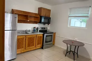 1331 N 71st Ave, Hollywood, FL 33024 - Photo 8
