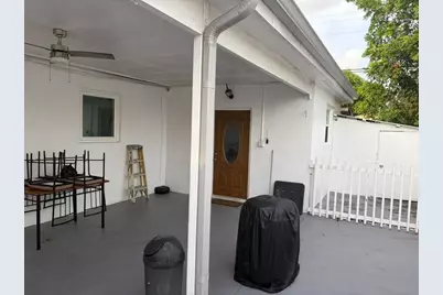 1331 N 71st Avenue, Hollywood, FL 33024 - Photo 10