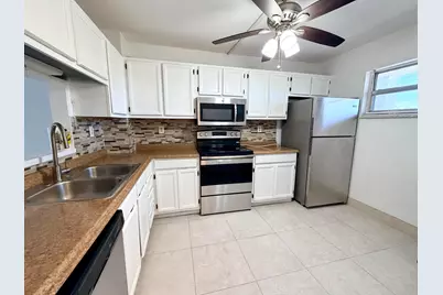 1100 NW 87th Avenue #406, Coral Springs, FL 33071 - Photo 4