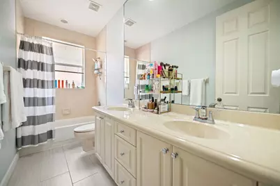 77 NW 108th Way, Plantation, FL 33324 - Photo 20