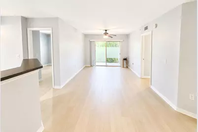 4021 San Marino Boulevard #202, West Palm Beach, FL 33409 - Photo 4