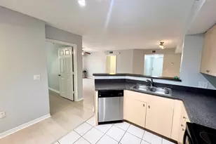 4021 San Marino Blvd, West Palm Beach, FL 33409 - Photo 6
