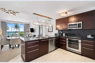 4391 Collins Avenue #Unit 623, Miami Beach, FL 33140 - Photo 8