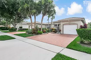 9636 Crescent View Dr N, Boynton Beach, FL 33437 - Photo 1