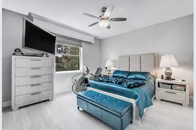 9636 Crescent View Drive N, Boynton Beach, FL 33437 - Photo 18