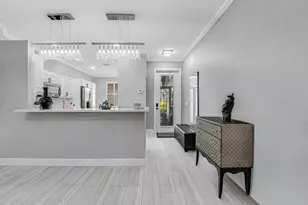 9636 Crescent View Dr N, Boynton Beach, FL 33437 - Photo 4