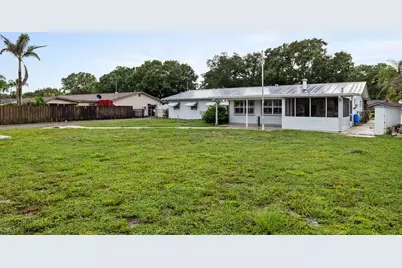 3324 Sunrise Boulevard, Fort Pierce, FL 34982 - Photo 26
