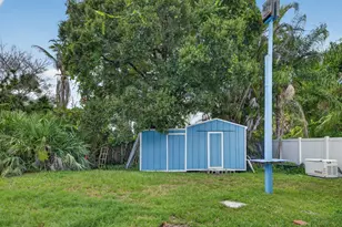5707 Spruce Dr, Fort Pierce, FL 34982 - Photo 36