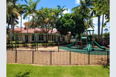 3028 N Evergreen Circle, Boynton Beach, FL 33426 - Photo 24