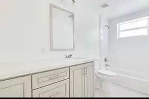930 N 14th Ct, Hollywood, FL 33020 - Photo 4