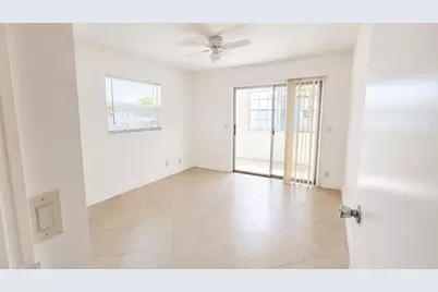 468 Saxony J, Delray Beach, FL 33446 - Photo 12