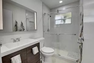 468 Saxony J, Delray Beach, FL 33446 - Photo 6