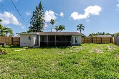 314 E Gateway Boulevard, Boynton Beach, FL 33435 - Photo 8