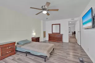 140 NE Pinelake Village Blvd, Jensen Beach, FL 34957 - Photo 40