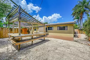 2200 NE 54th St, Fort Lauderdale, FL 33308 - Photo 20