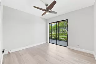 15492 Lakes of Delray Blvd, Delray Beach, FL 33484 - Photo 8