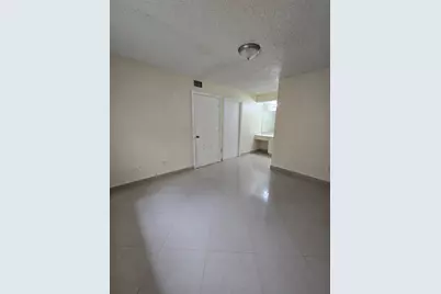 3630 N 56th Avenue #308, Hollywood, FL 33021 - Photo 8