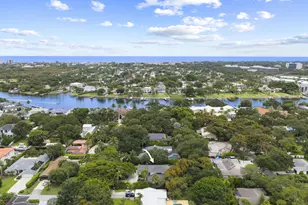 2396 Shore Dr, Palm Beach Gardens, FL 33410 - Photo 62