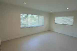 2648 NE 9th St, Pompano Beach, FL 33062 - Photo 8