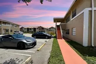 10008 Twin Lakes Dr, Coral Springs, FL 33071 - Photo 34