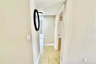 10008 Twin Lakes Dr, Coral Springs, FL 33071 - Photo 12